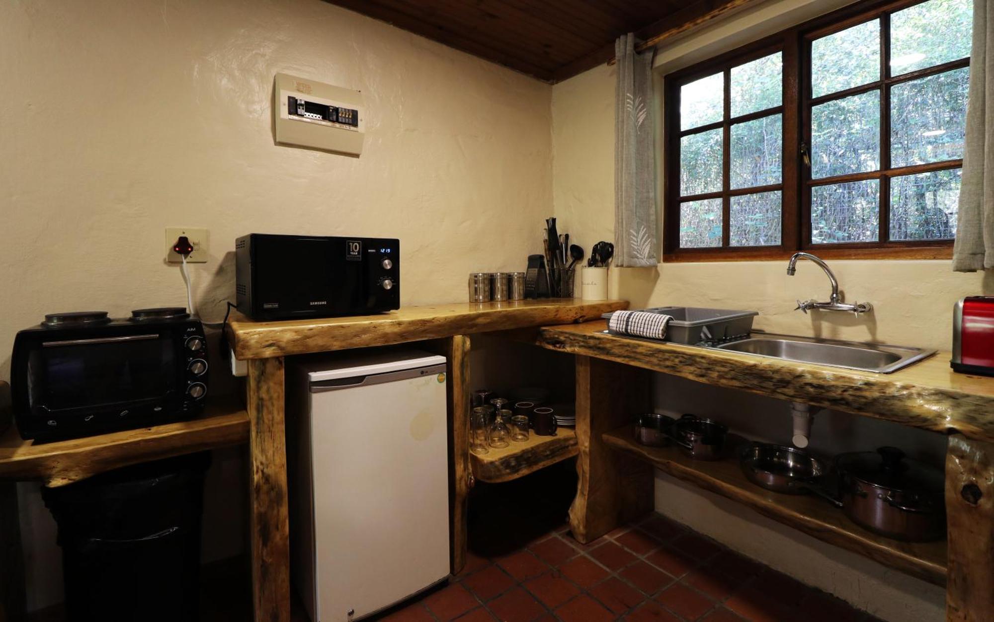 Away With The Fairies Nature Lodge And Backpackers Hogsback Bagian luar foto