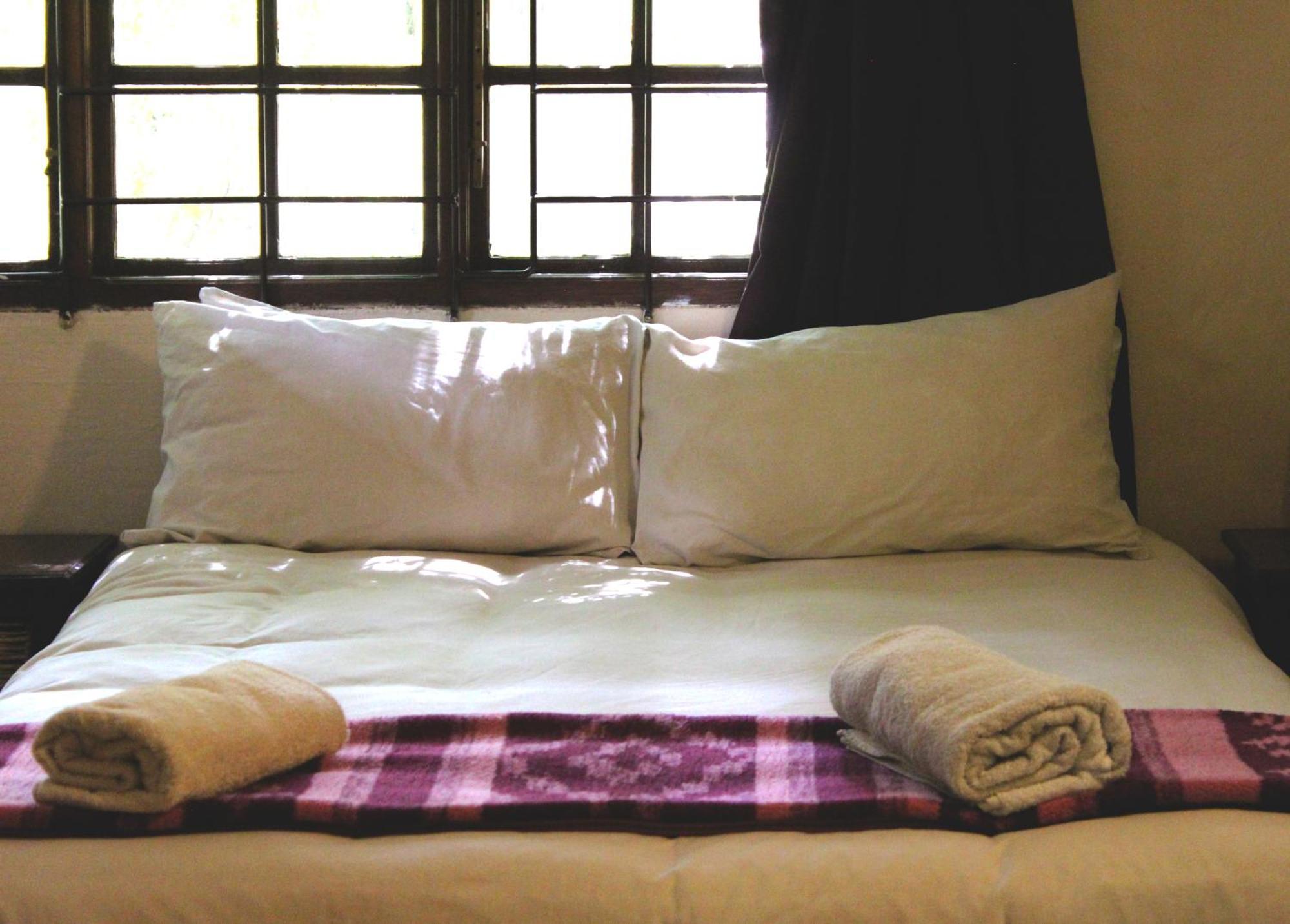 Away With The Fairies Nature Lodge And Backpackers Hogsback Bagian luar foto