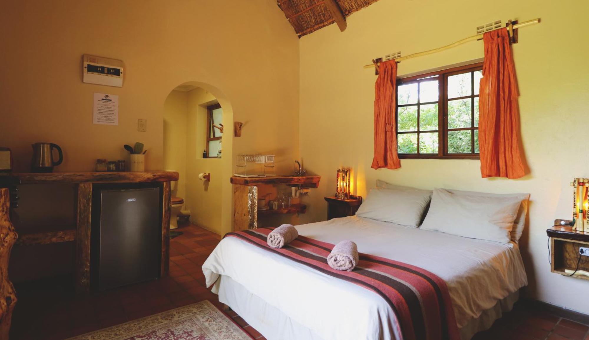 Away With The Fairies Nature Lodge And Backpackers Hogsback Bagian luar foto